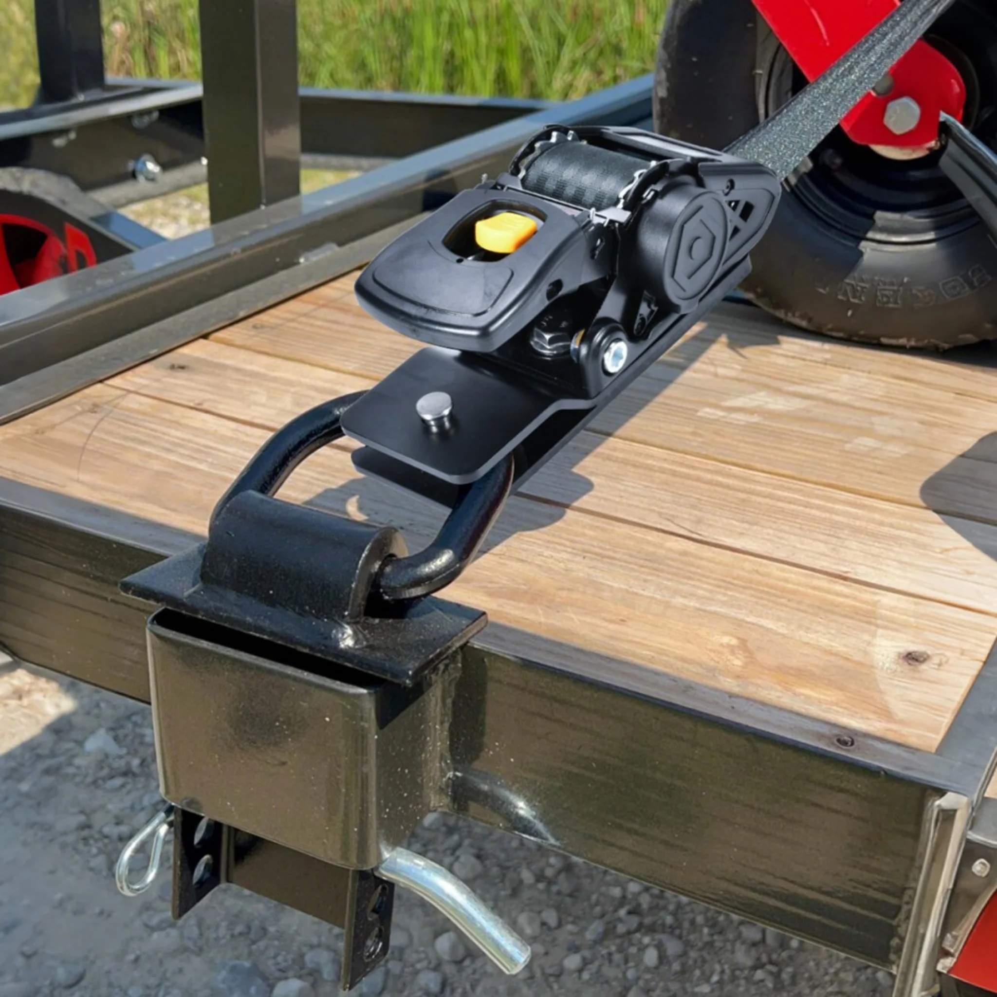 50mm Retractable Ratchet Strap with Anchor Bracket Kit - 750kg LC