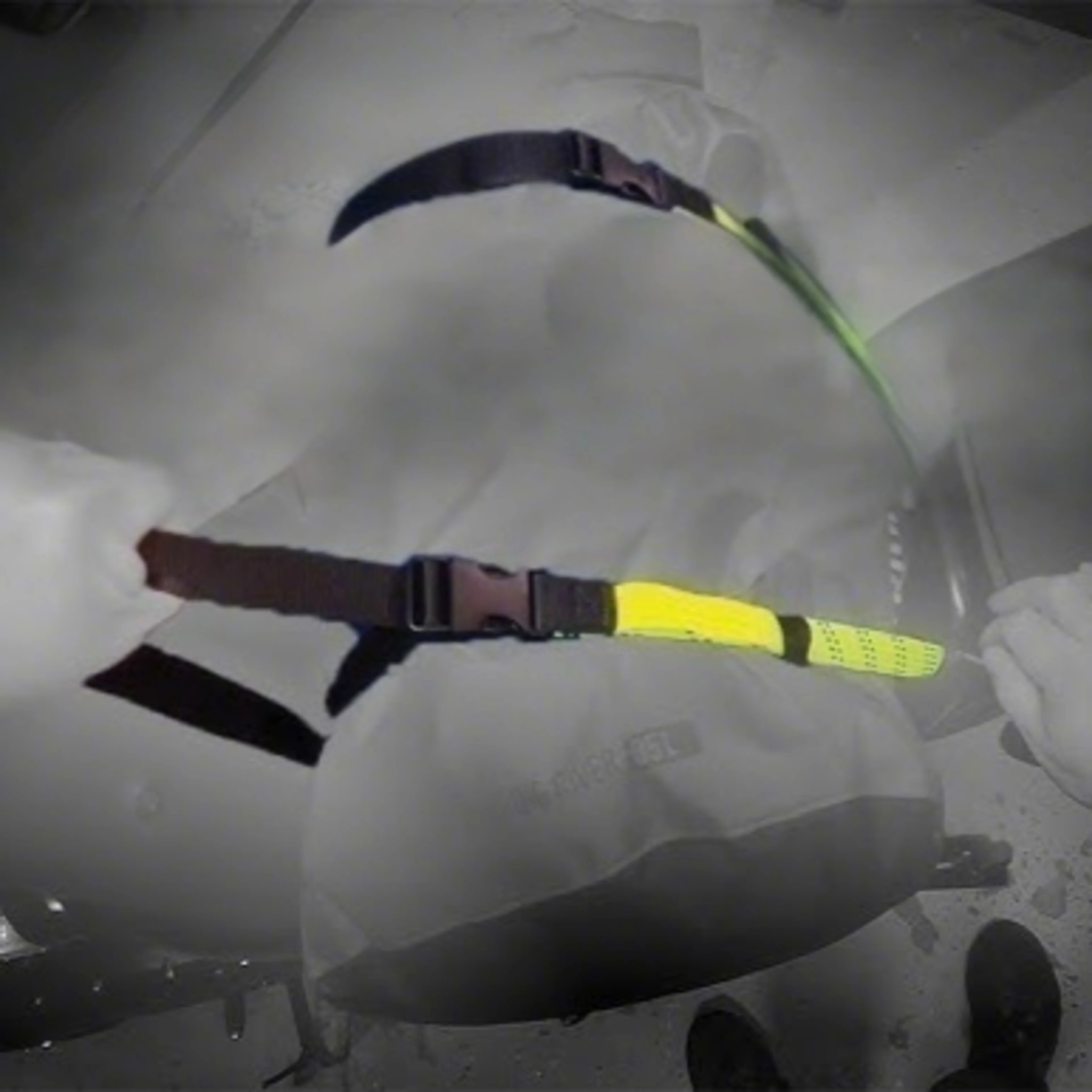 Sangle Extensible Plate Réglable pour Moto Sandow Ultime